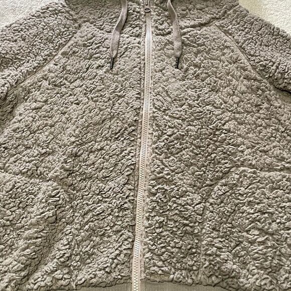 𝅺z by Zella up & over faux shearling zip hoodie in tan driftwood size medium - Picture 4 of 12